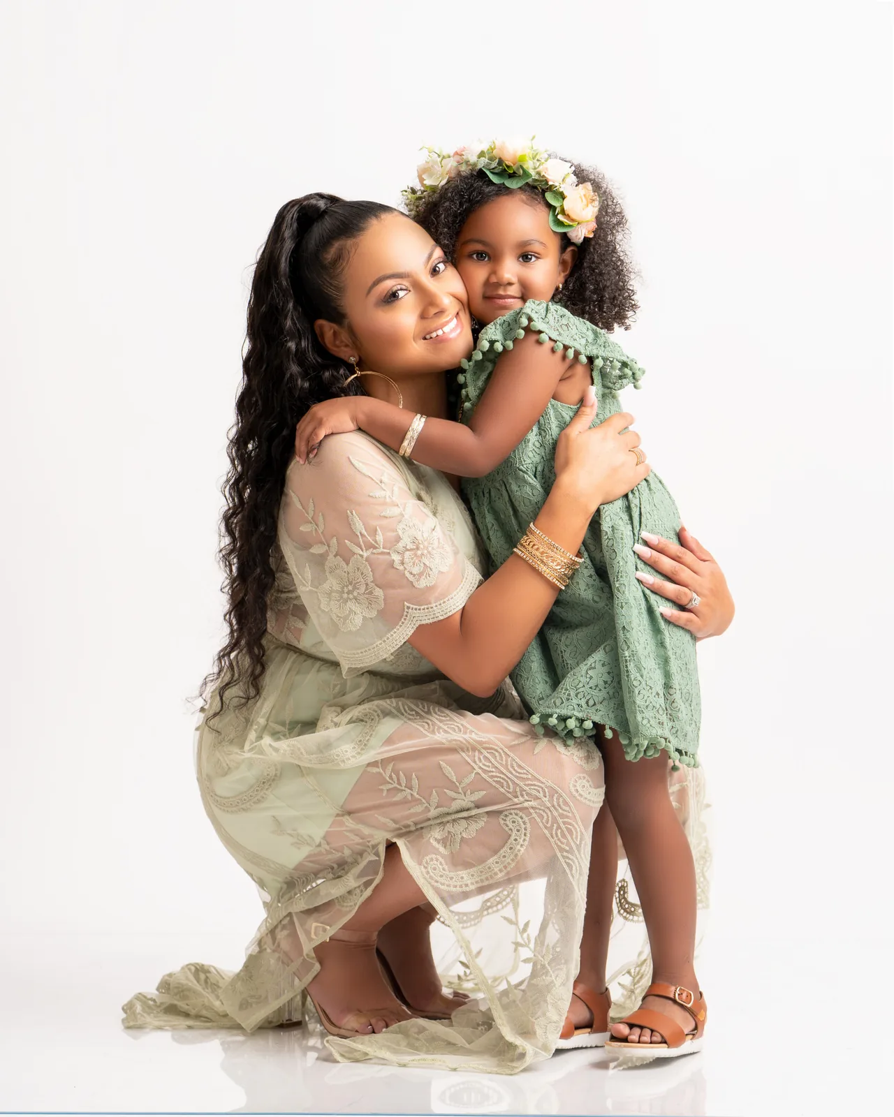 Mother and daughter family portrait in Tampa